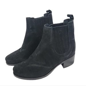 La Canadienne Princeton Black Suede Booties 5